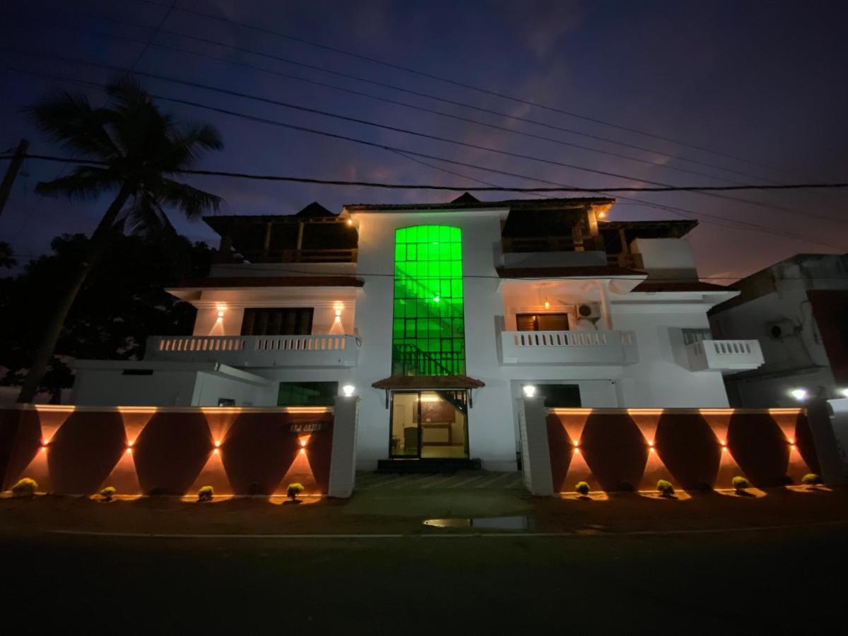 Uday'S Seagreen Cherai Beach Exterior photo
